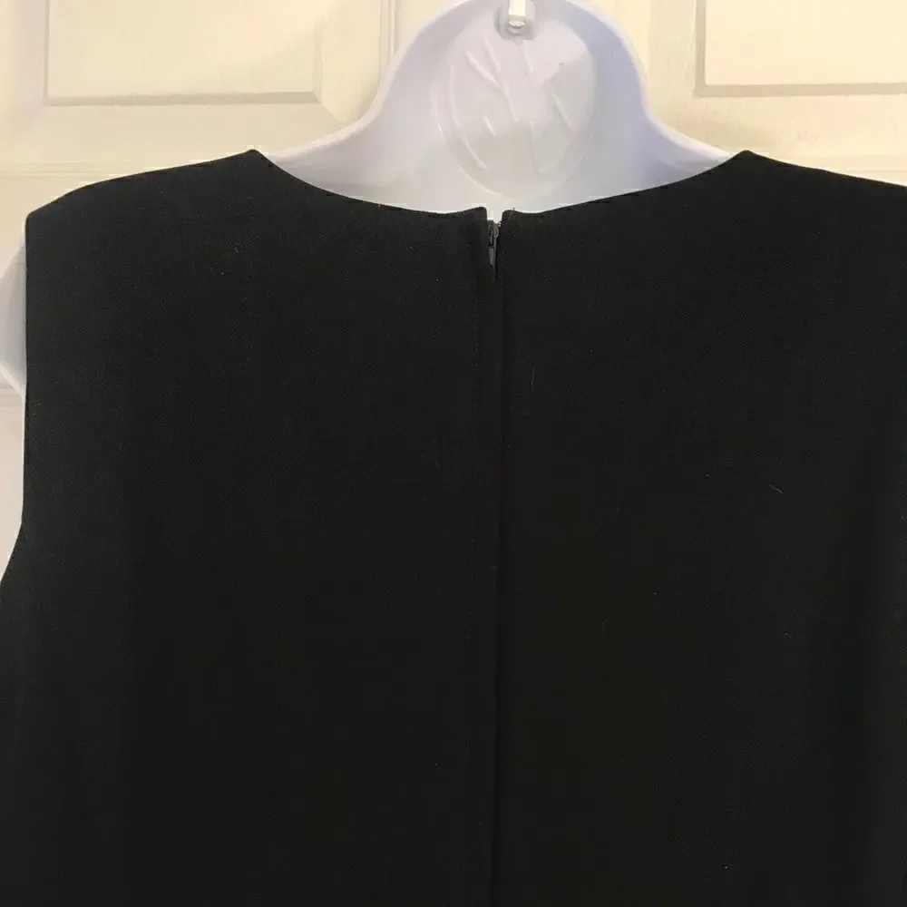 NWT Black Villager Size 14 Beautiful Shift Dress!